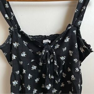 American Eagle Floral Print Boho Tank Top Sz L EUC Tie Front